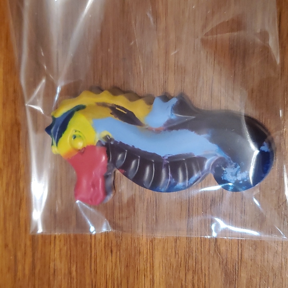 Seahorse crayon